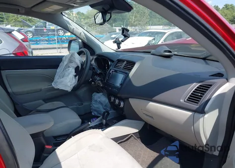 2021 Mitsubishi Outlander Sport 2.0 Be Awc/2.0 Es Awc/2.0 Le Awc/2.0 Se Awc z USA, uszkodzony, nr VIN JA4ARUAU5MU011877